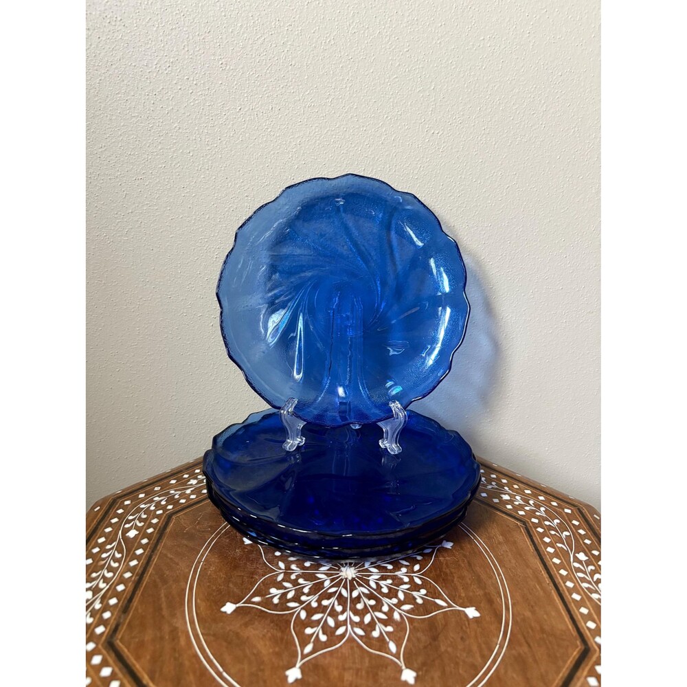 Vintage Arcoroc France Cobalt Blue Glass Swirl Salad/Dessert Plates - Set Of 4